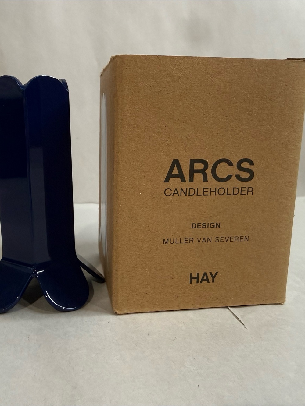 Arcs Candleholder in Deep Blue